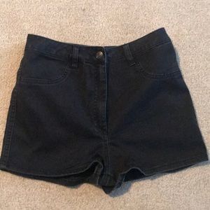 Brandy Melville high waisted shorts